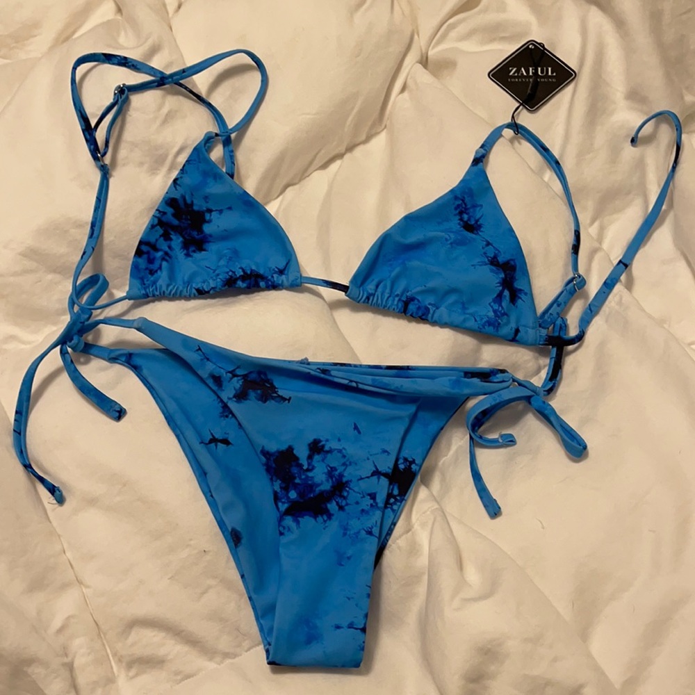 NWT ZAFUL Bikini